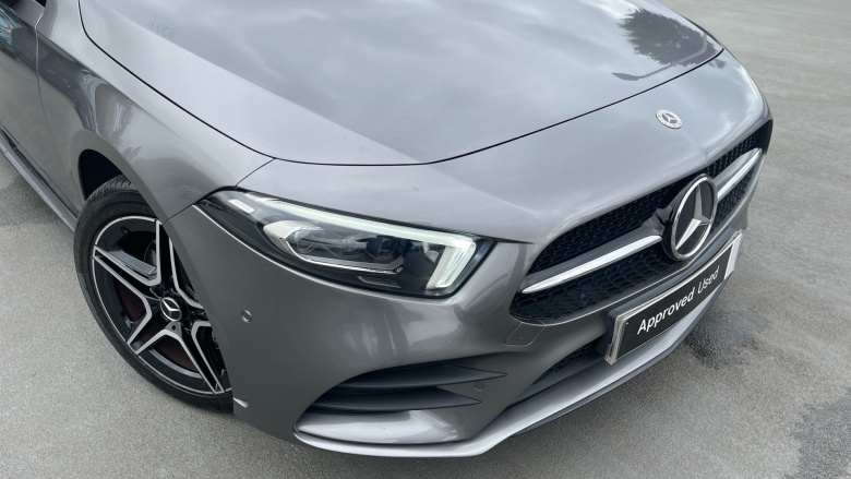 Mercedes-Benz A-Class A250e AMG Line Premium Plus Edition 4dr Auto Saloon